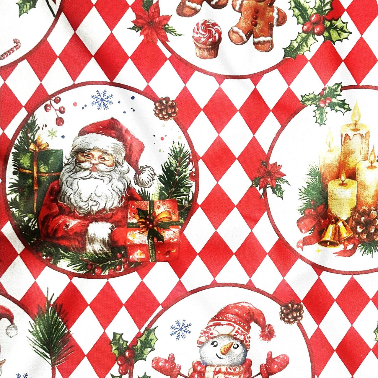 Cotton Fabric - Christmas mood in red and white diamond pattern