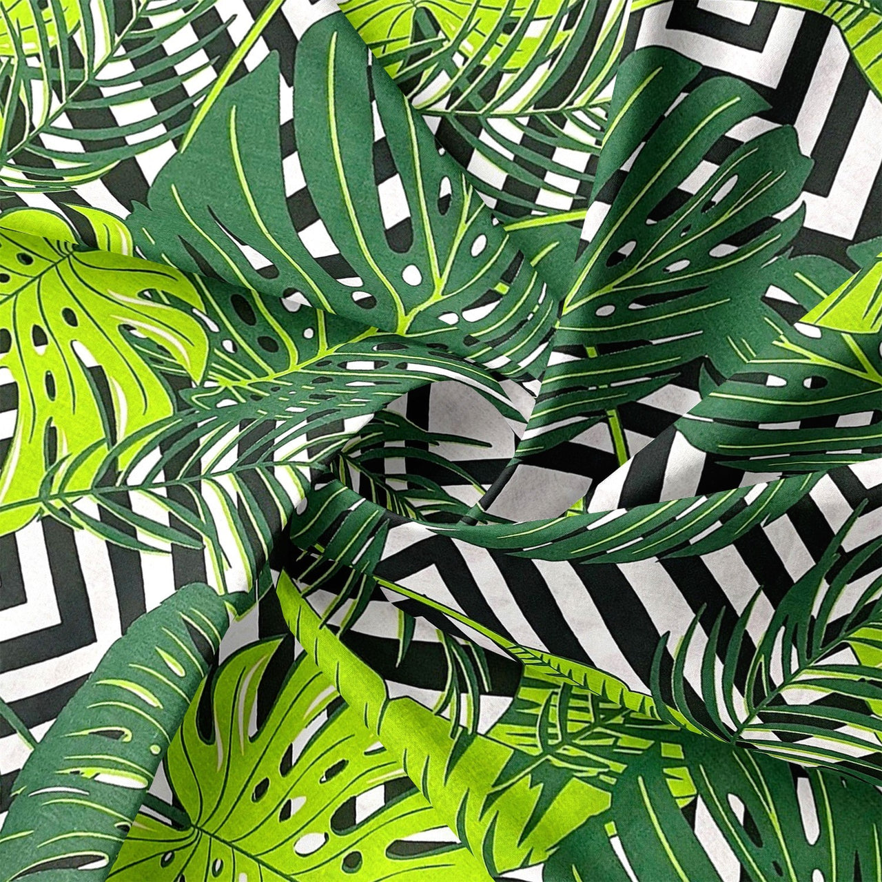 Cotton Fabric - Monstera Jungle on Zigzag